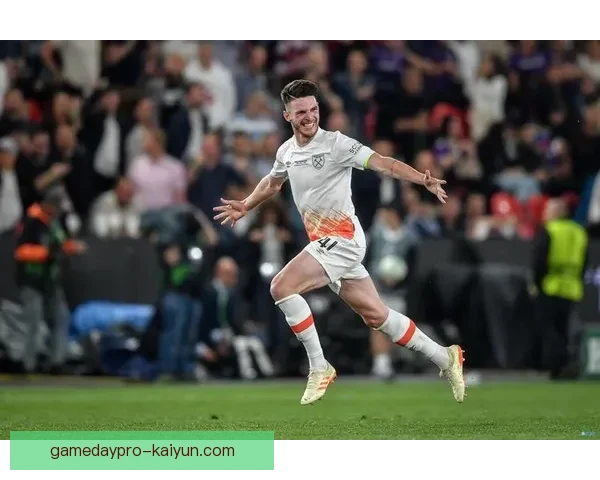 赖斯中场创造力爆发助力球队冲击冠军，状态备受期待