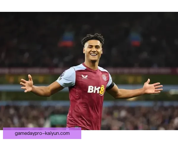 里昂防线稳固迎接新赛季，球队信心倍增，状态回暖值得关注。