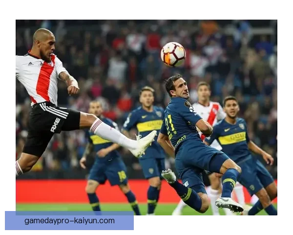 足球联赛结果分析：近期各队表现走势和排名变化值得关注