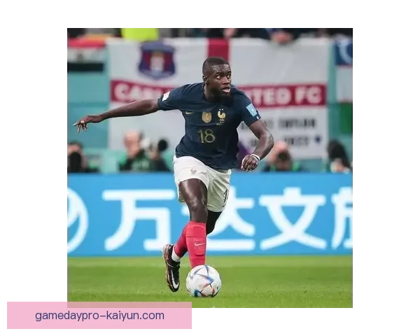 罗德里持续提升，在媒体评价中展现出自信与稳健表现